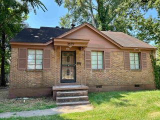 3879 CHARLESTON RD, Memphis, TN 38128