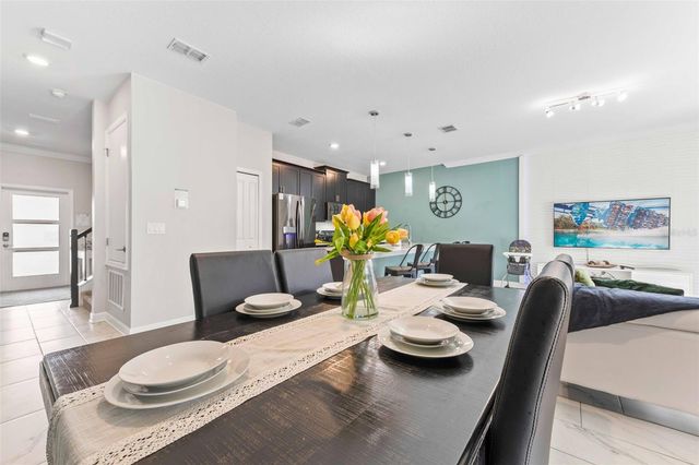 1092 LEADER STREET, Davenport, FL 33896