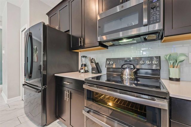 1092 LEADER STREET, Davenport, FL 33896