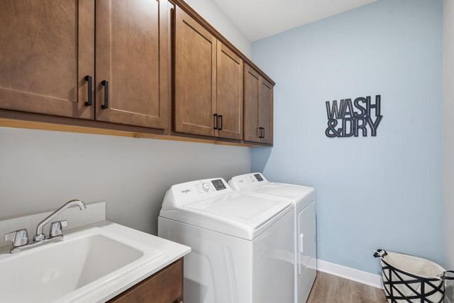 1690 Zumbro Avenue, Shakopee, MN 55379