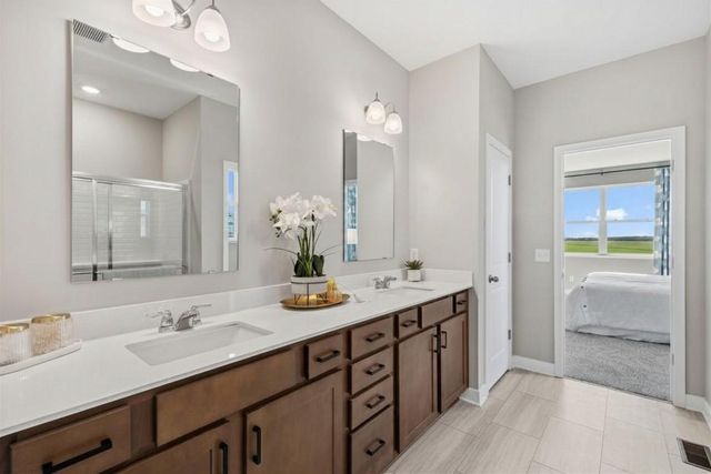1690 Zumbro Avenue, Shakopee, MN 55379
