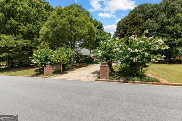 100 Moonview Place, Fayetteville, GA 30215