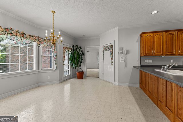 100 Moonview Place, Fayetteville, GA 30215