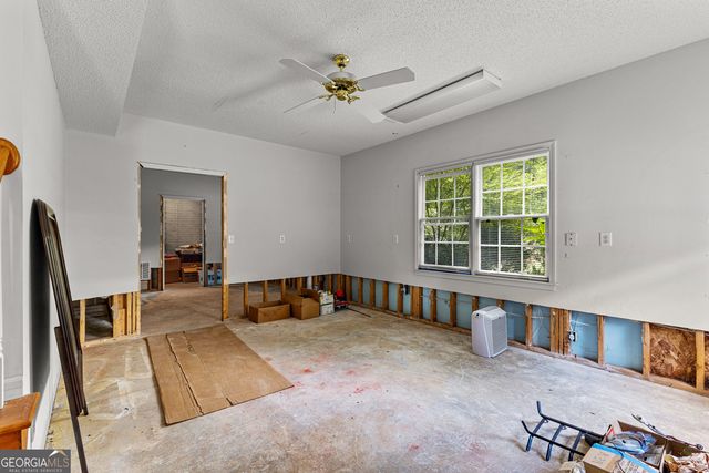 100 Moonview Place, Fayetteville, GA 30215