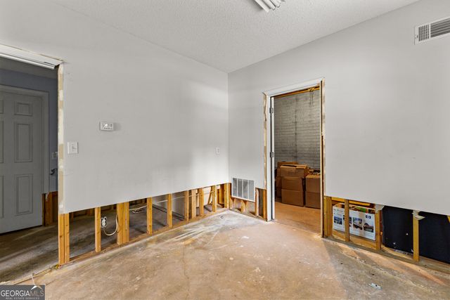 100 Moonview Place, Fayetteville, GA 30215