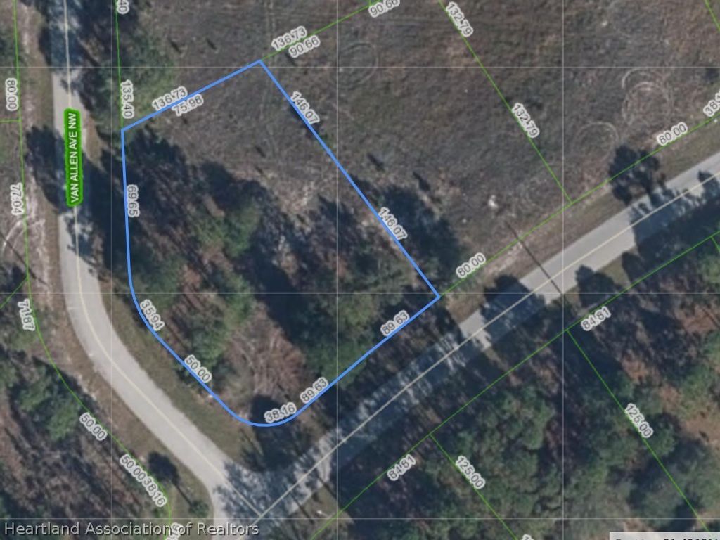 737 Grissom Road NW, Lake Placid, FL 33852