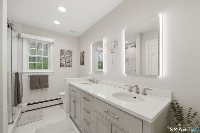 67 Wesgate Drive, Stamford, CT 06902