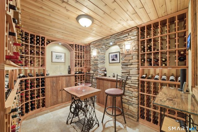 67 Wesgate Drive, Stamford, CT 06902