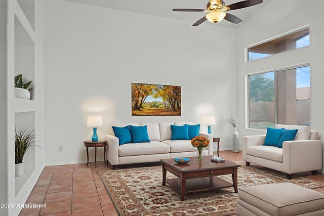 946 W 14TH Avenue, Apache Junction, AZ 85120