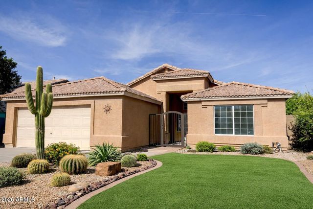 946 W 14TH Avenue, Apache Junction, AZ 85120