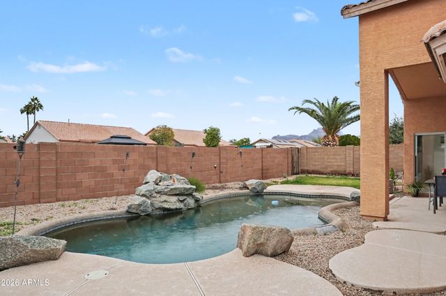 946 W 14TH Avenue, Apache Junction, AZ 85120