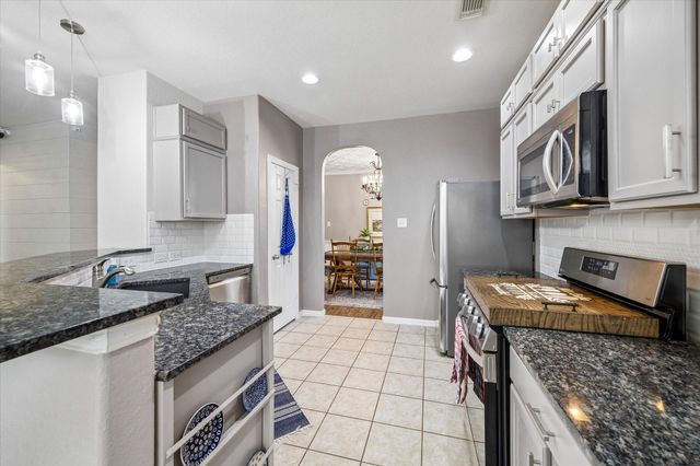 12810 Whistling Springs Drive, Humble, TX 77346