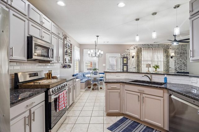 12810 Whistling Springs Drive, Humble, TX 77346