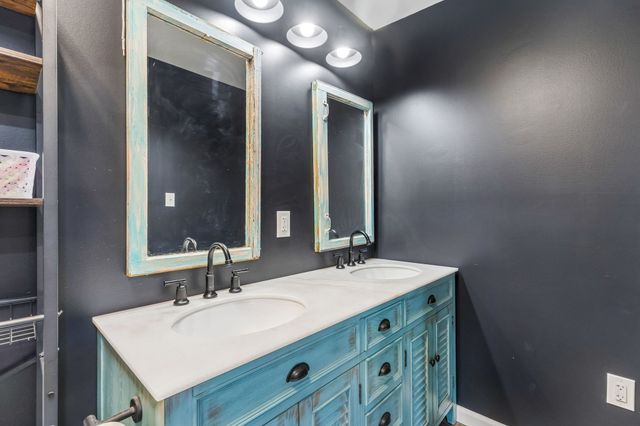 121 Grandview Cir, Old Hickory, TN 37138