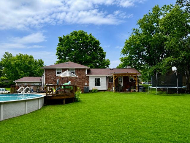 121 Grandview Cir, Old Hickory, TN 37138