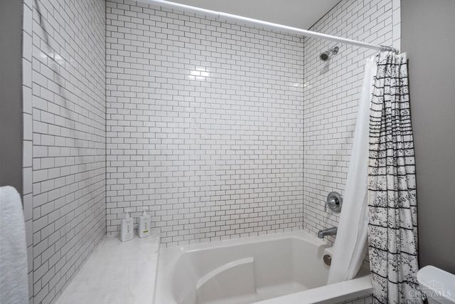 120 W Fourteenth Street, Cincinnati, OH 45202