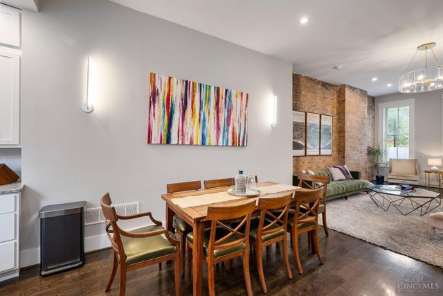 120 W Fourteenth Street, Cincinnati, OH 45202