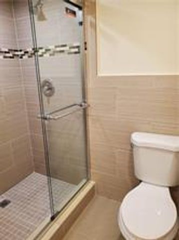 1719 WHITEHALL Drive 303, Davie, FL 33324
