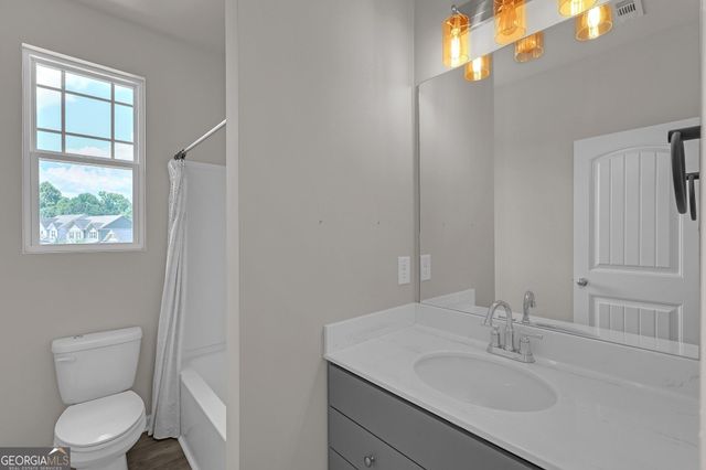 4894 Clarkstone Drive, Flowery Branch, GA 30542
