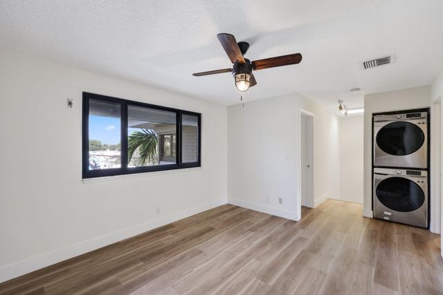 1401 NE 9th Street 23, Fort Lauderdale, FL 33304