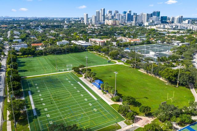 1401 NE 9th Street 23, Fort Lauderdale, FL 33304