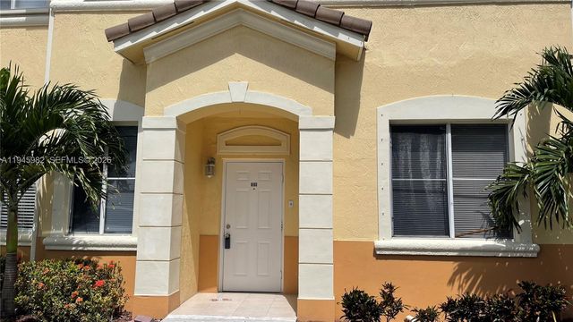 7020 NW 177th St B103, Hialeah, FL 33015