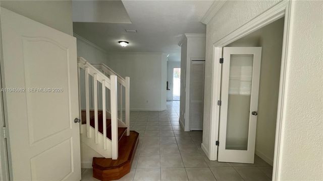 7020 NW 177th St B103, Hialeah, FL 33015