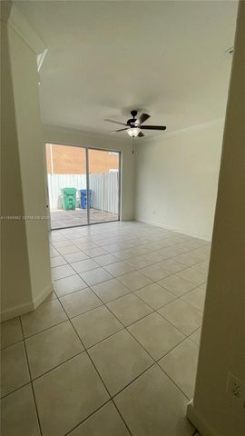 7020 NW 177th St B103, Hialeah, FL 33015