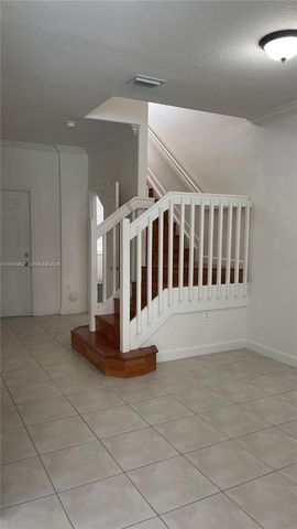 7020 NW 177th St B103, Hialeah, FL 33015