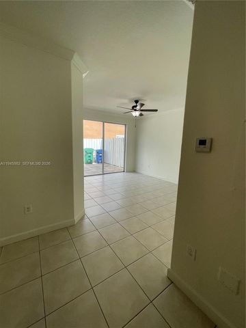 7020 NW 177th St B103, Hialeah, FL 33015