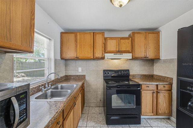10015 N 23RD STREET, Tampa, FL 33612