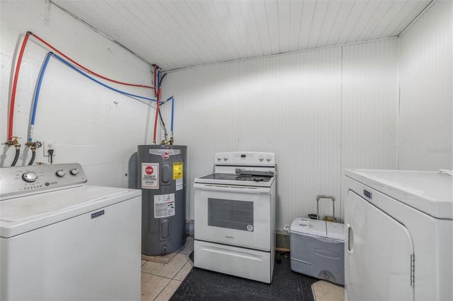10015 N 23RD STREET, Tampa, FL 33612