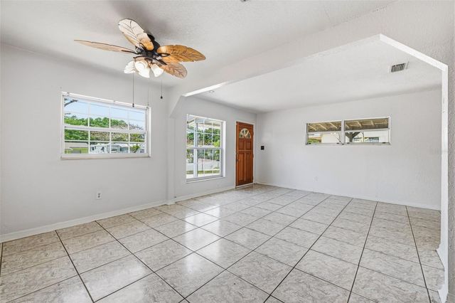 10015 N 23RD STREET, Tampa, FL 33612