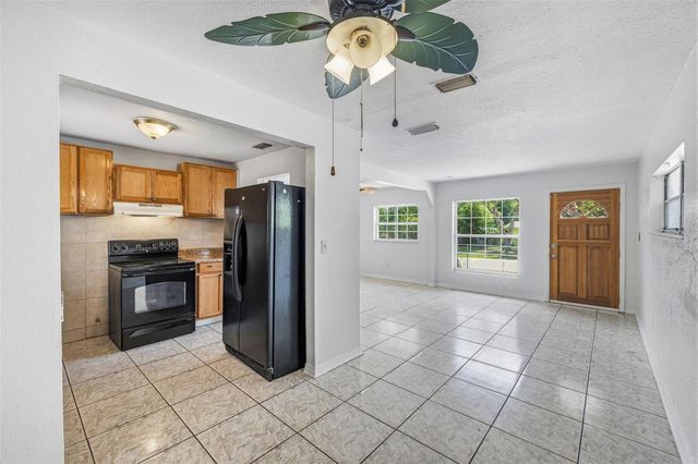 10015 N 23RD STREET, Tampa, FL 33612