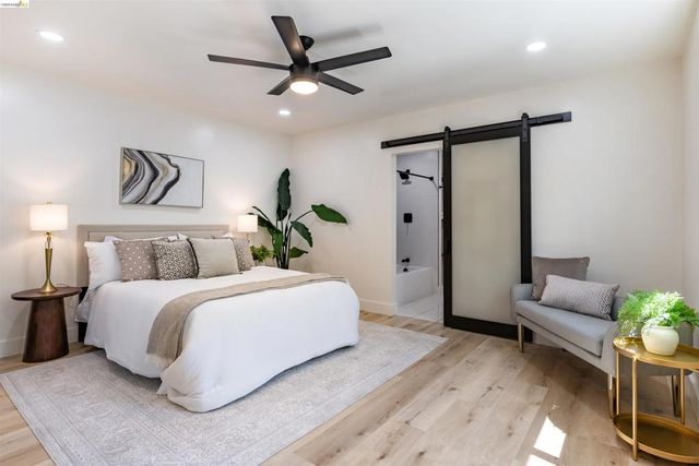 3568 Harper Street, Oakland, CA 94601