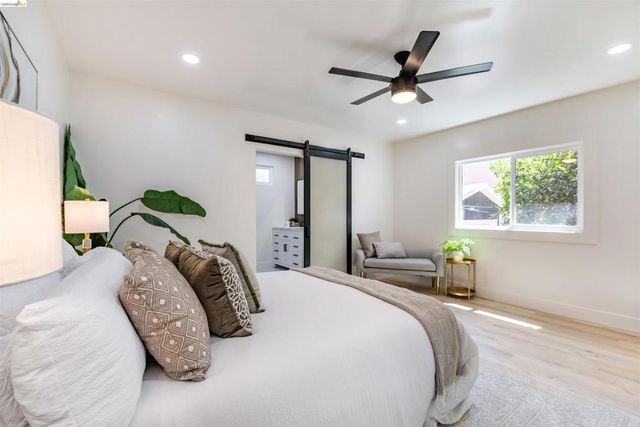 3568 Harper Street, Oakland, CA 94601