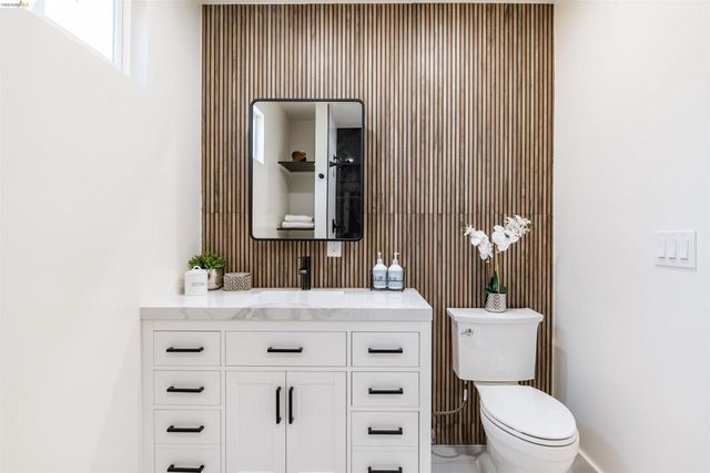 3568 Harper Street, Oakland, CA 94601