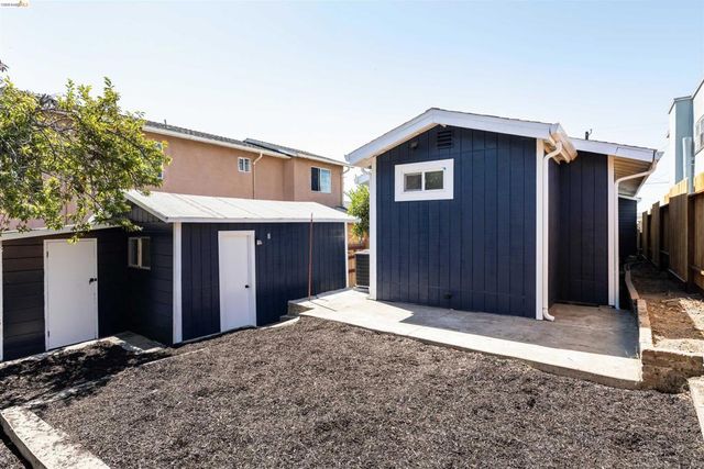 3568 Harper Street, Oakland, CA 94601