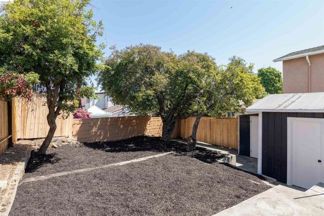 3568 Harper Street, Oakland, CA 94601