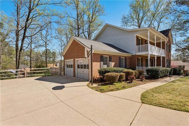 4194 Arbor Club Drive, Marietta, GA 30066