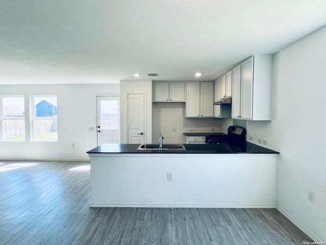 10135 Ana Heights, San Antonio, TX 78224
