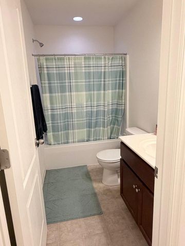 94 TEAKWOOD DR, Martinsburg, WV 25404