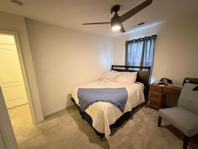 94 TEAKWOOD DR, Martinsburg, WV 25404