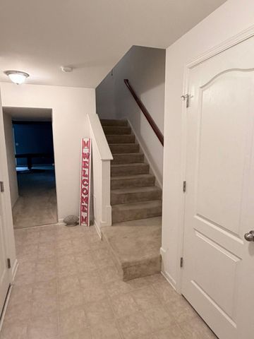 94 TEAKWOOD DR, Martinsburg, WV 25404