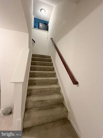 94 TEAKWOOD DR, Martinsburg, WV 25404