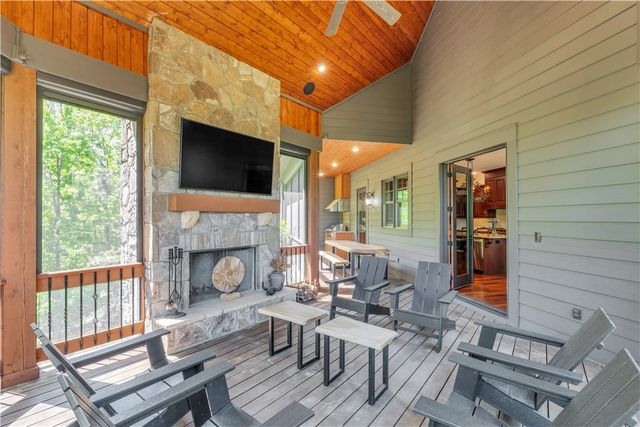 411 Evergreen Trail, Salem, SC 29676