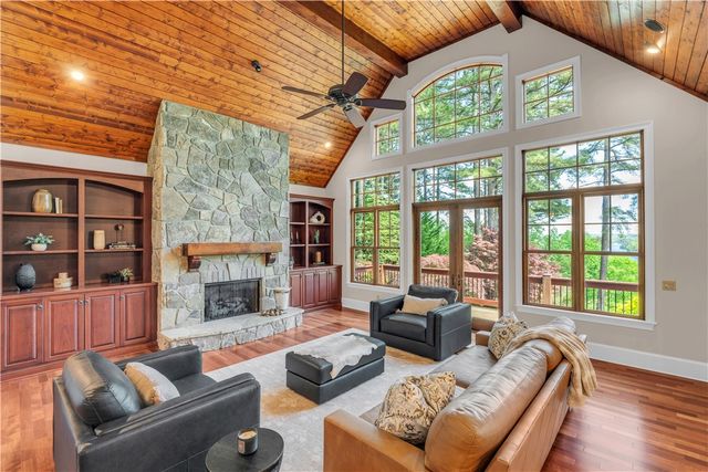 411 Evergreen Trail, Salem, SC 29676