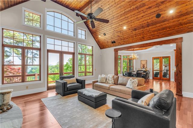 411 Evergreen Trail, Salem, SC 29676
