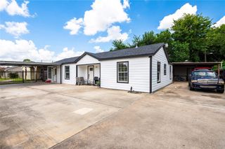 233 E Sunnyside Street, Houston, TX 77076