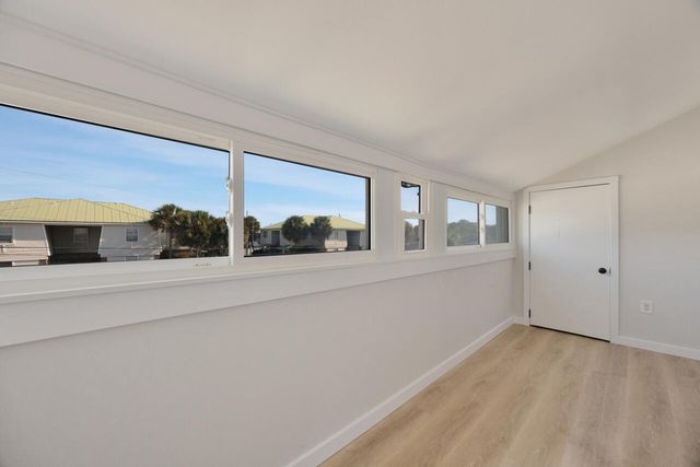 359 Billfish Avenue 7, Fort Walton Beach, FL 32548